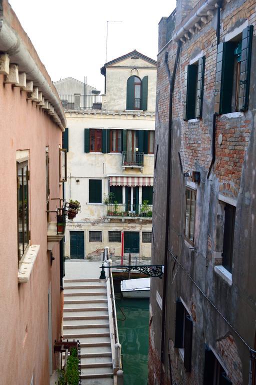 Biennale 252 * Venecia